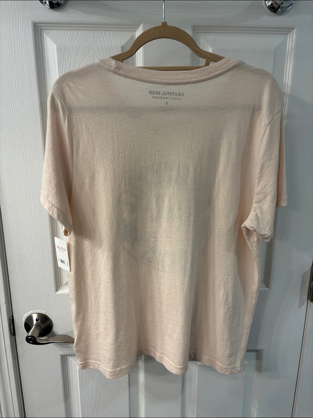 Lucky Brand Grateful Dead Butterflies Classic Crew in Peach Dust, XL, NWT - Picture 8 of 9
